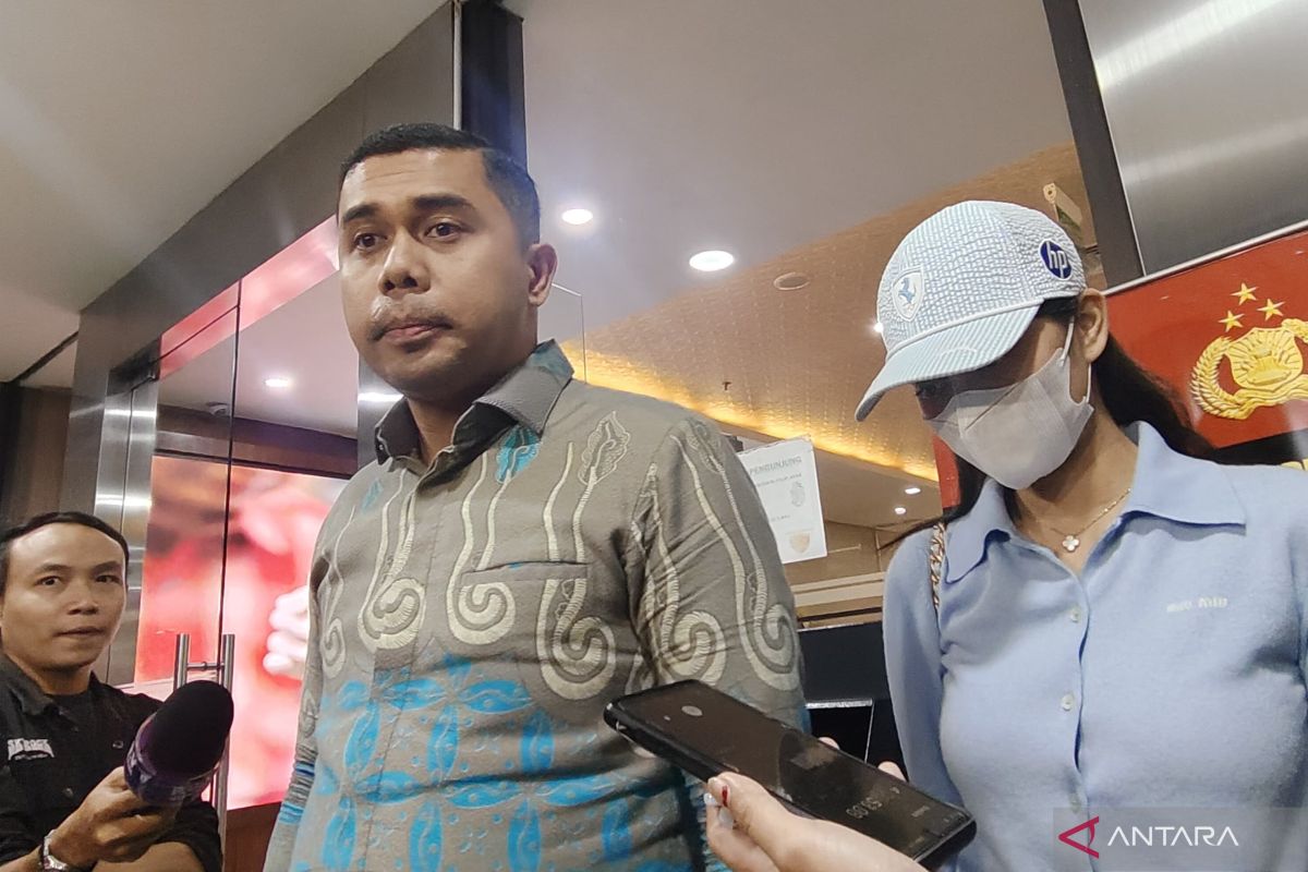 Azizah Salsha laporkan akun penyebar fitnah ke Bareskrim