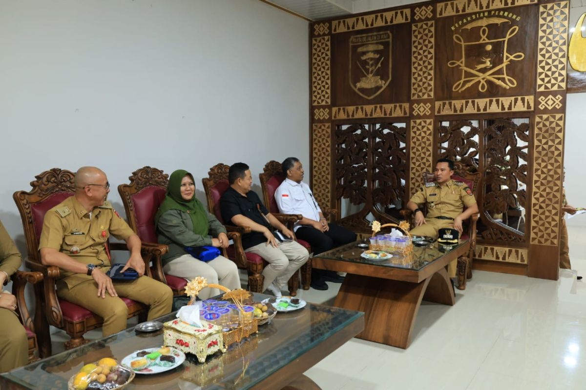 Petani di Lampung Barat butuh alat pengering padi vertikal