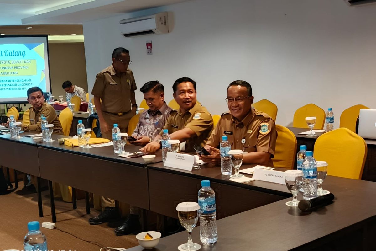 Pemkot Pangkalpinag terima arahan dari KLHK terkait pembinaan TPA