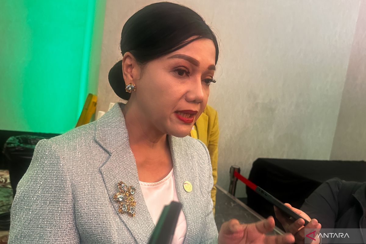 OJK dukung inovasi asuransi khusus EV demi tingkatkan inklusi keuangan