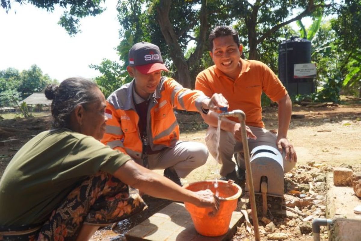SIG bangun sarana air bersih guna tingkatkan kualitas hidup masyarakat