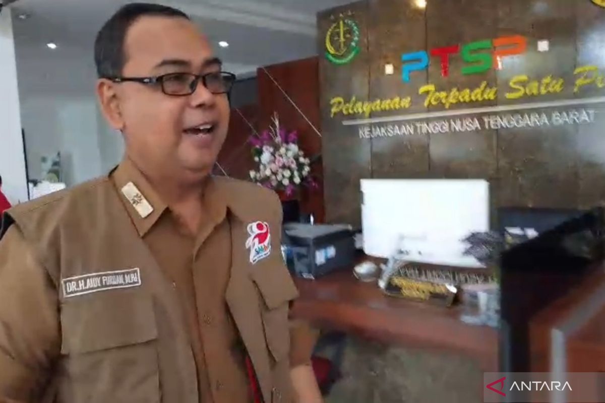 Kejagung periksa mantan Kadis Dikbud NTB di Mataram