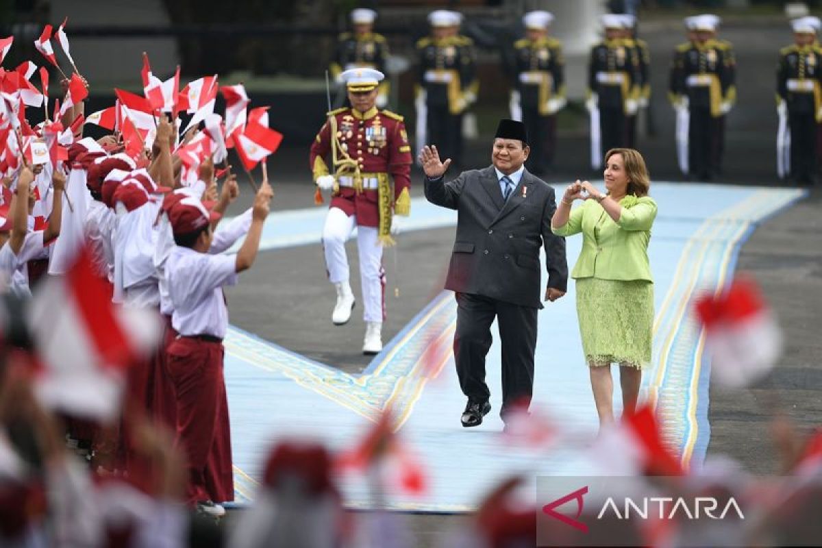 Indonesia awards highest state honor to Peru's President Boluarte