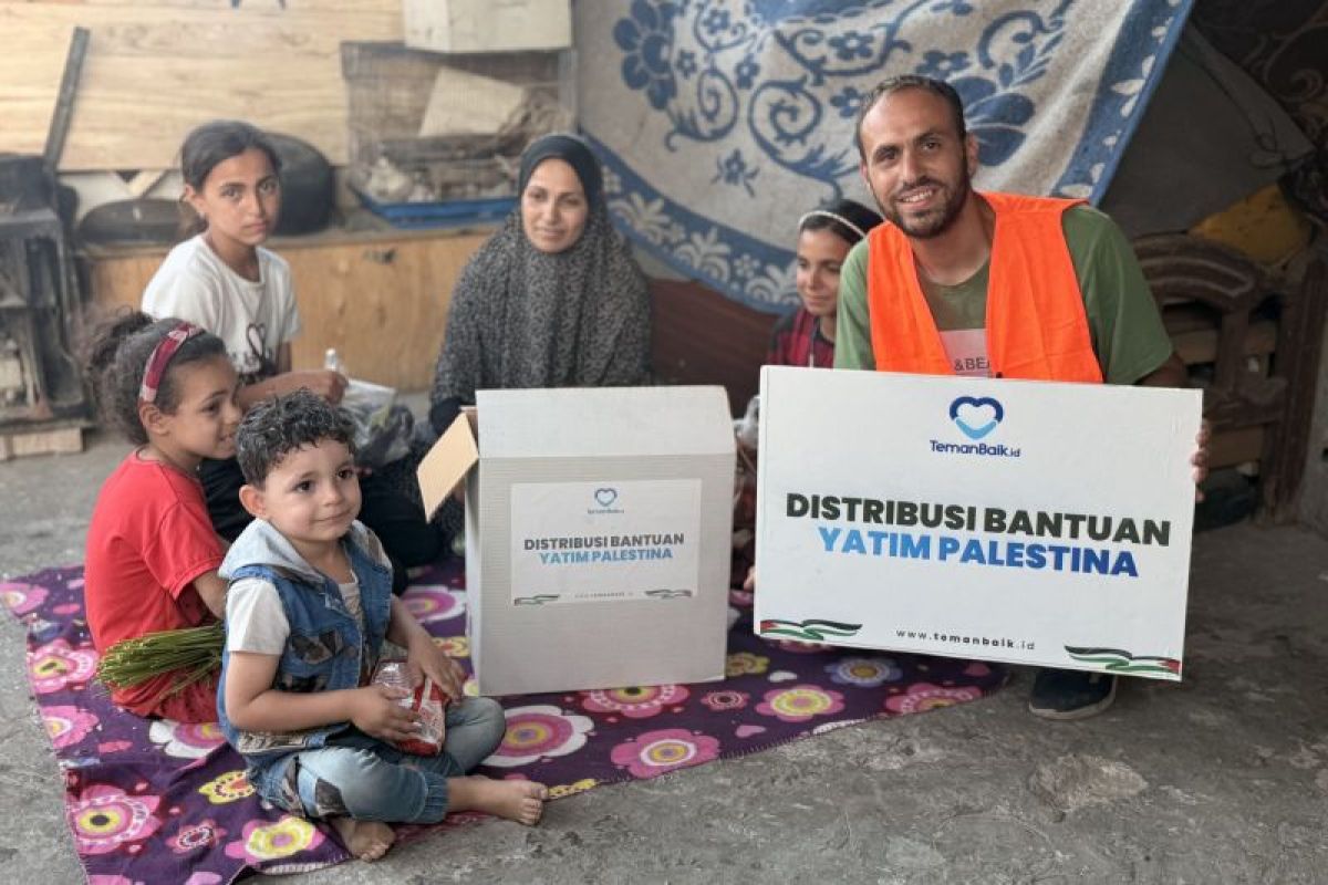 Teman Baik salurkan paket makanan untuk anak-anak pengungsi Gaza