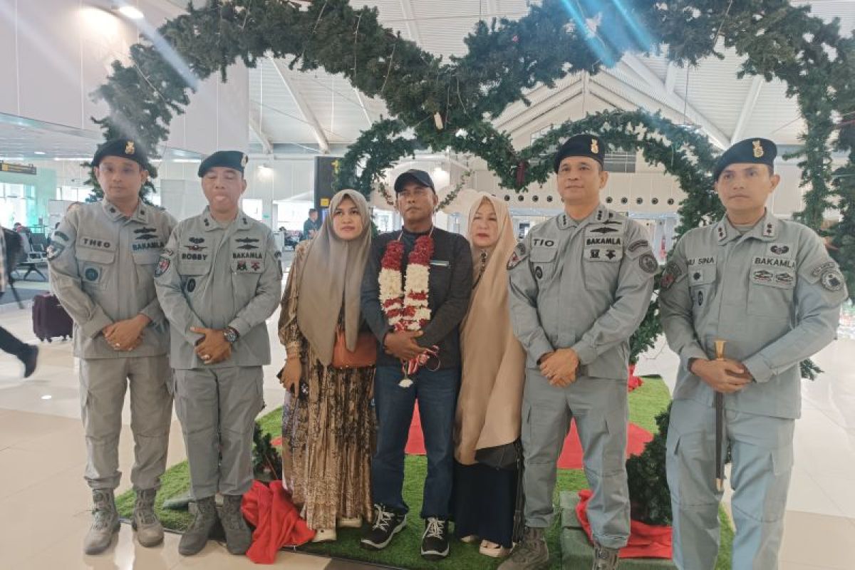 Penjaga rumpon terapung 12 hari di Filipina dipulangkan ke Manado