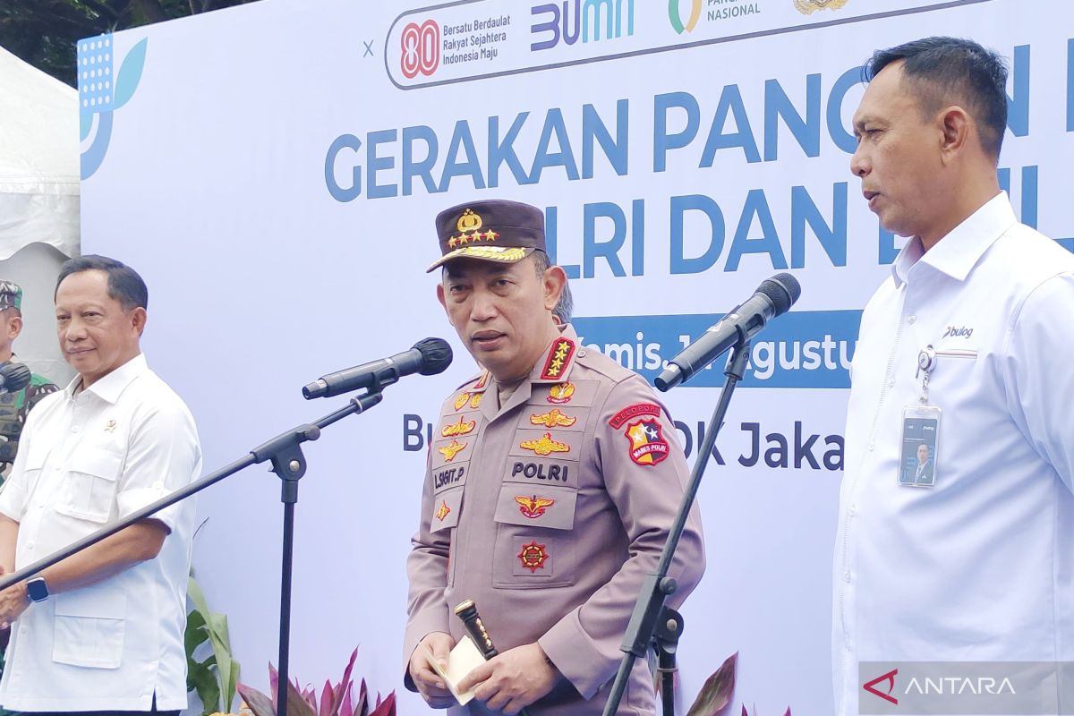 Kapolri minta jajaran selidiki pembakaran mobil Polri saat demo Pati