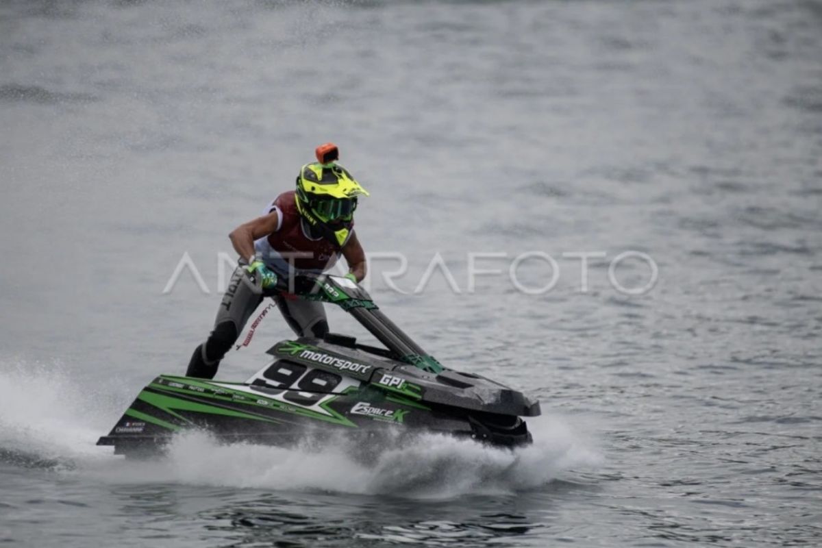 Danau Toba bersiap jadi pusat wisata olahraga air dunia