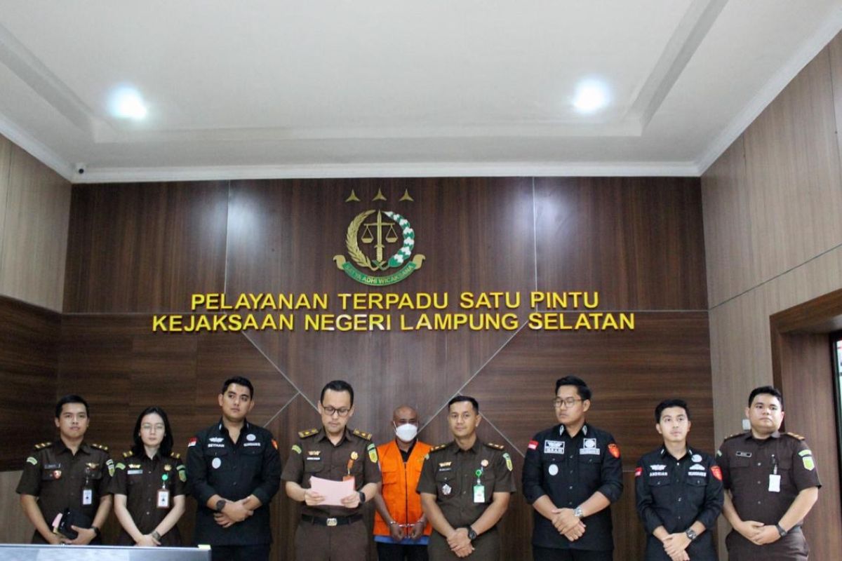 Kejari Lampung Selatan tetapkan tersangka kasus korupsi insentif Satpol PP