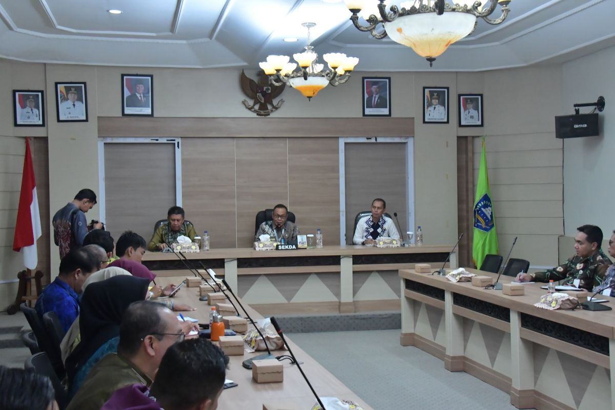 Jelang setahun Prabowo-Gibran, Pemkab HSS berkomitmen jalankan program pusat