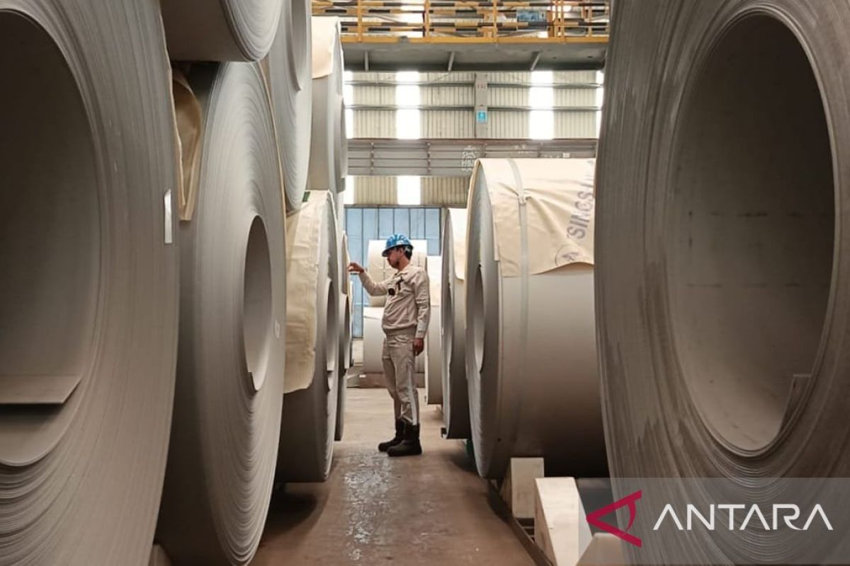 Jejak ekonomi di kawasan industri IMIP