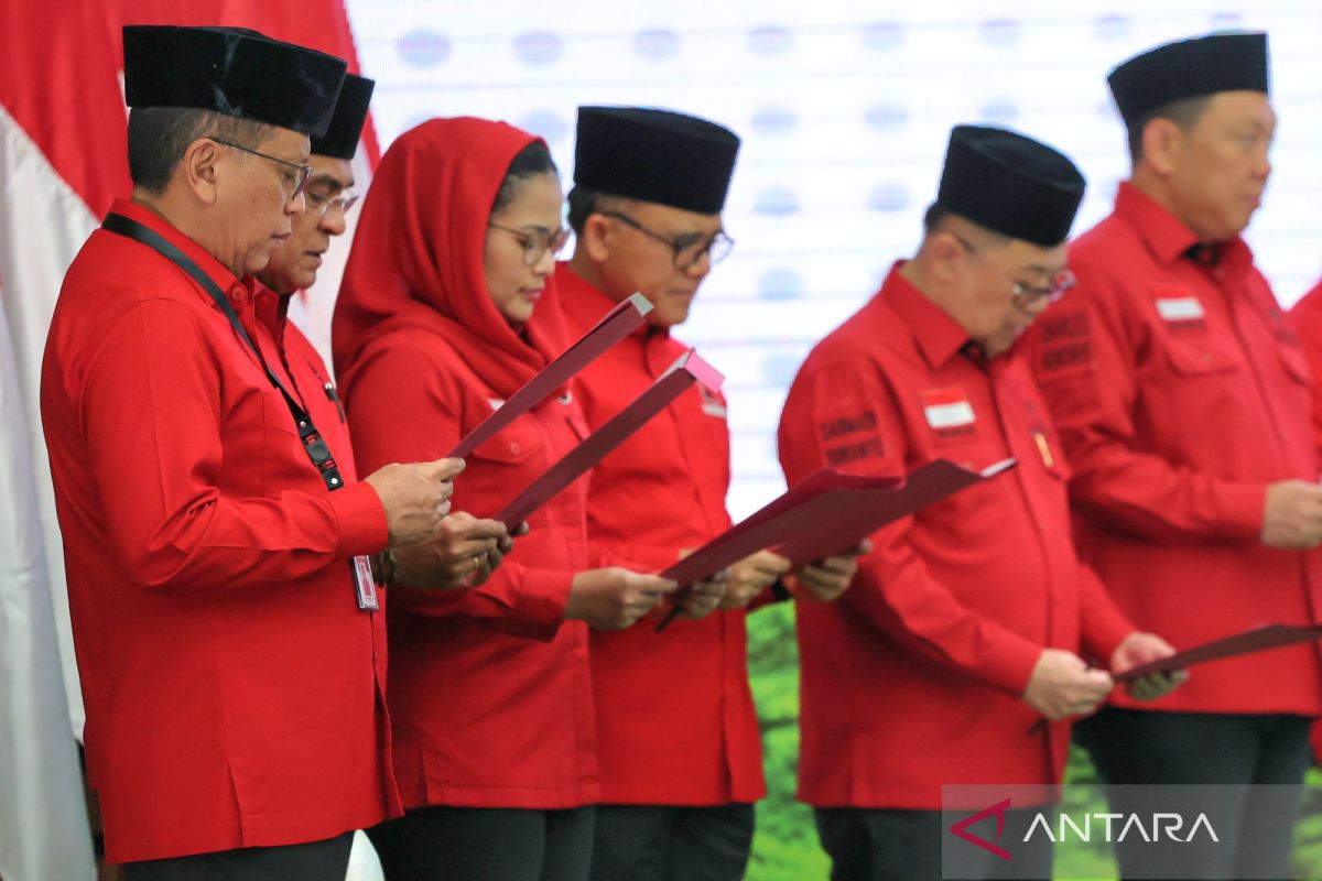 Legislator PDIP jelaskan alasan Hasto kembali jadi sekjen partai