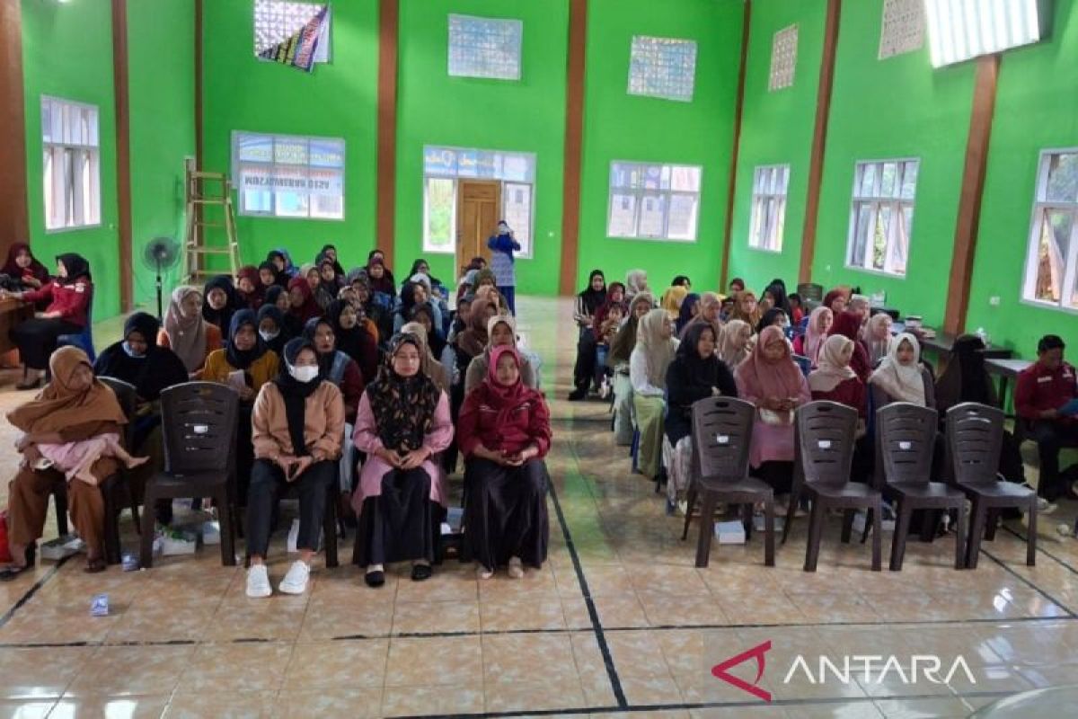 DP3APPKB-BKKBN Sultra berkolaborasi tekan angka stunting di wilayah perbatasan