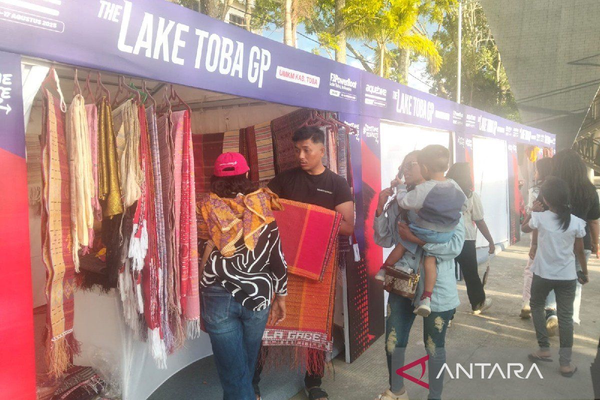 Pelaku UMKM Toba: Kejuaraan  Jetski Dunia ajang promosikan produk lokal