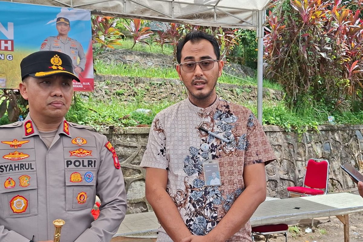 Bulog Singkawang memperkuat stabilisasi harga pangan di tiga daerah