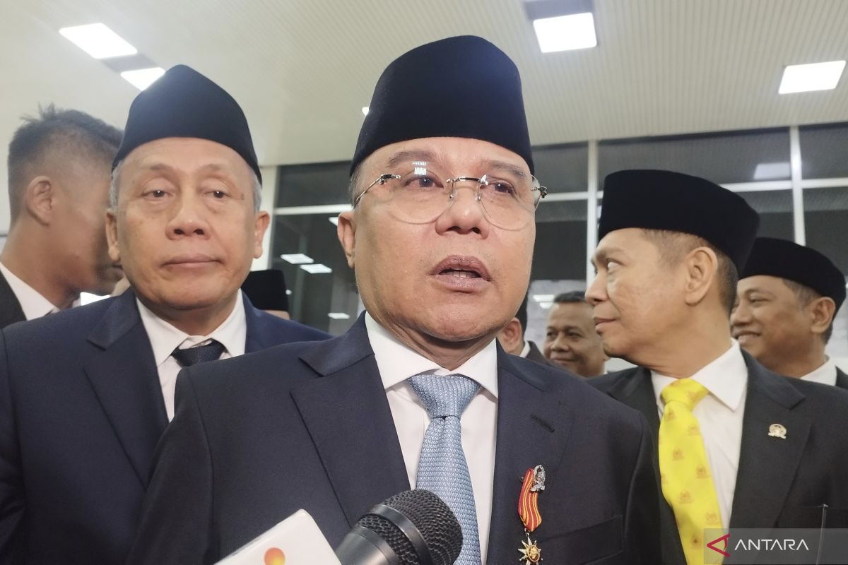 Dasco: Upaya Prabowo hapus bonus untuk komisaris agar BUMN hemat