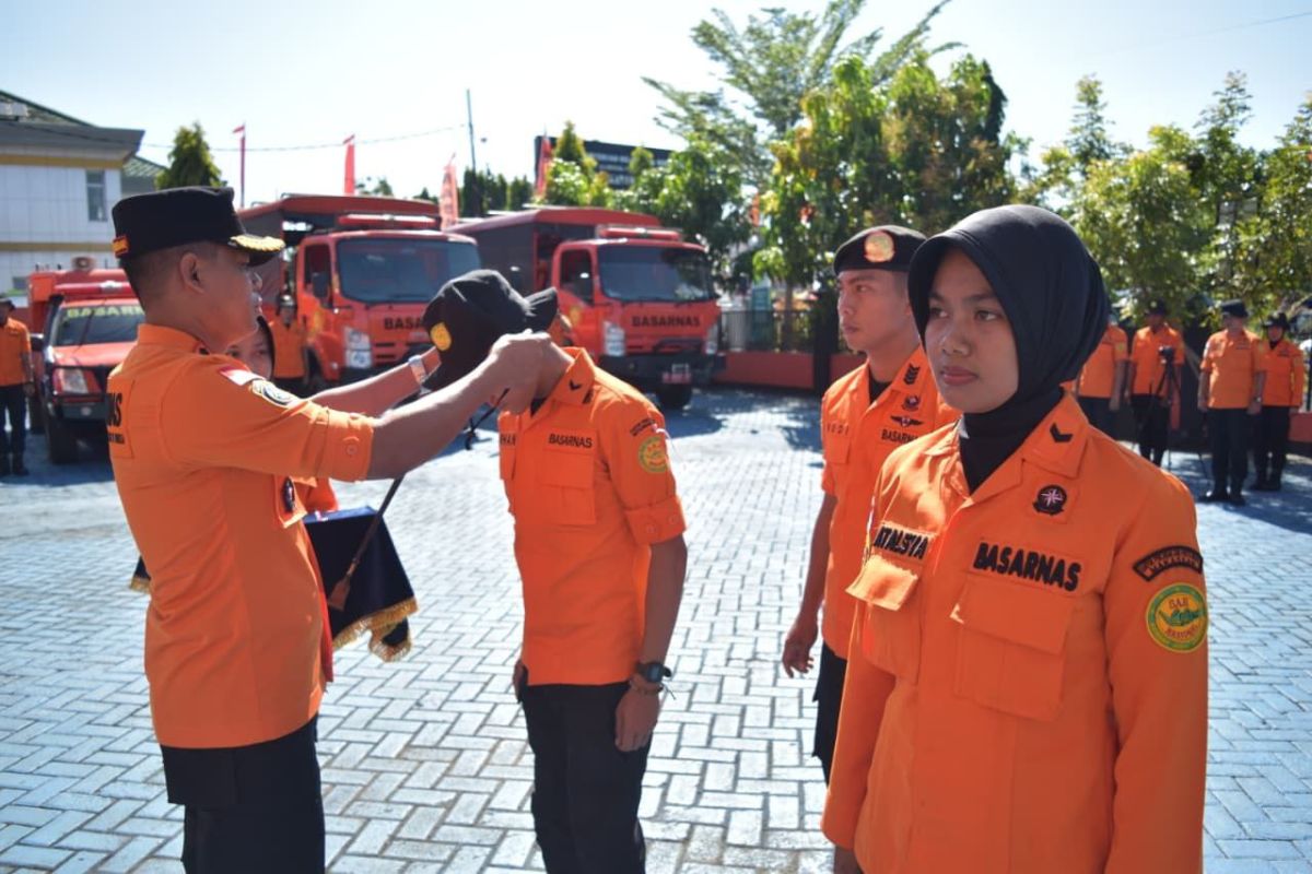 Over 600 climbers mark RI's 80th independence Day on Mount Bawakaraeng
