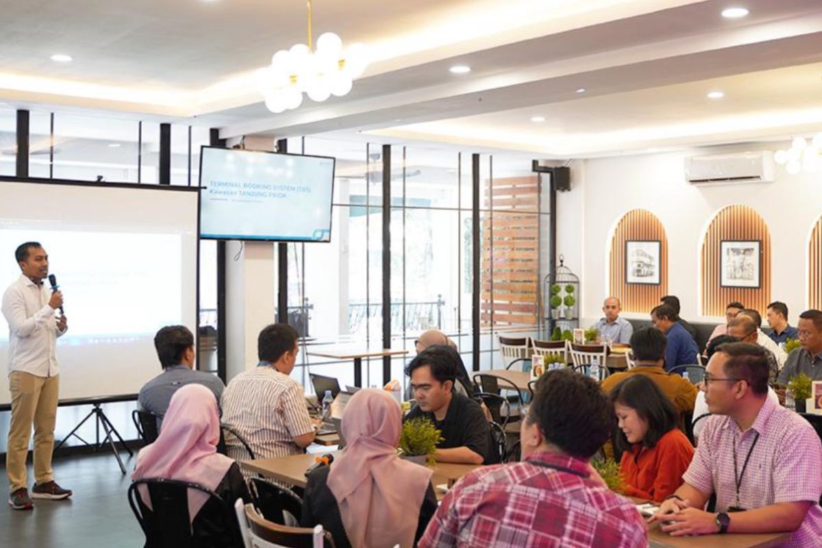 IPC TPK terapkan "Terminal Booking System" kurangi kepadatan truk