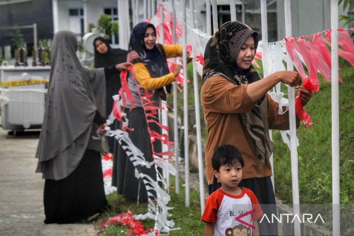 Riau Komplek RAPP Meriahkan HUT Kemerdekaan RI