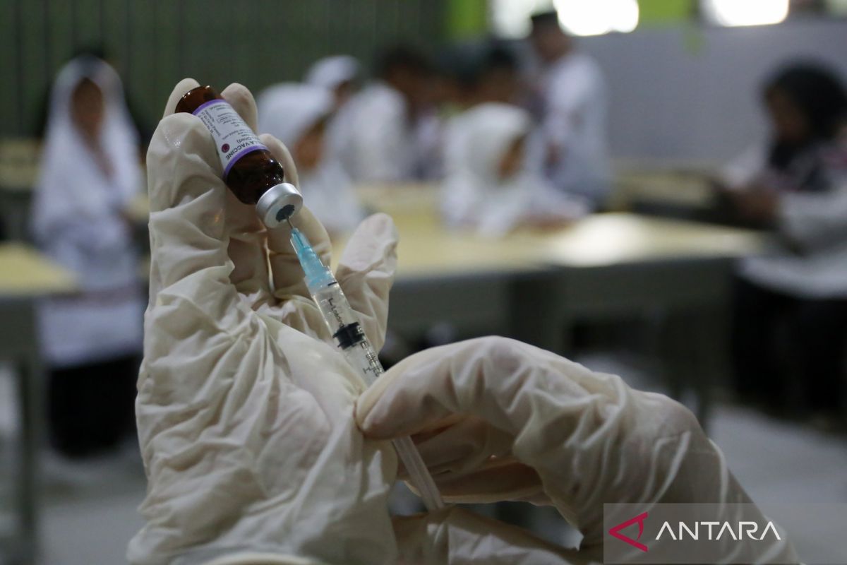 Tidak cukup di ruang praktik, edukasi vaksin HPV harus diperluas