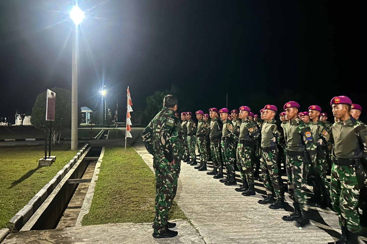 Panglima Kogabwilhan I pacu semangat prajurit marinir di perbatasan