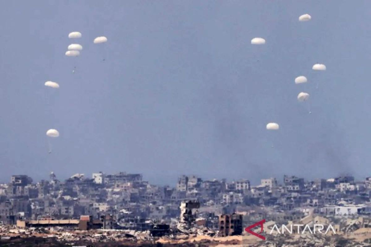 Yordania laksanakan operasi bantuan lewat udara gabungan ke Gaza
