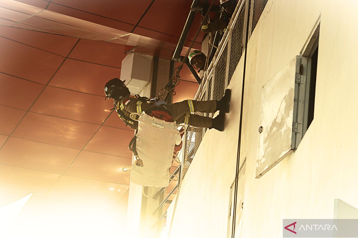 IMERC 2025 langsung mainkan semua kategori penyelamatan tambang