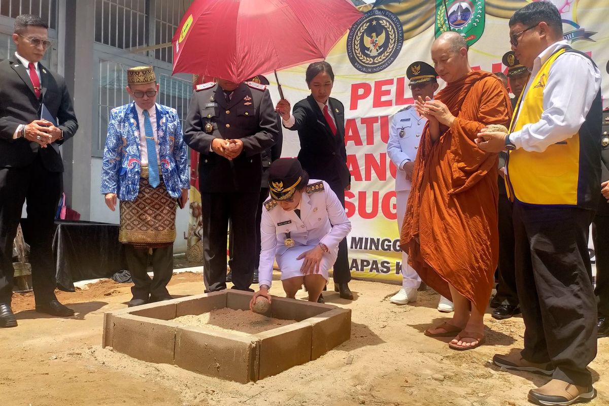 Lapas Singkawang membangun Vihara untuk ibadah WBP beragama Buddha