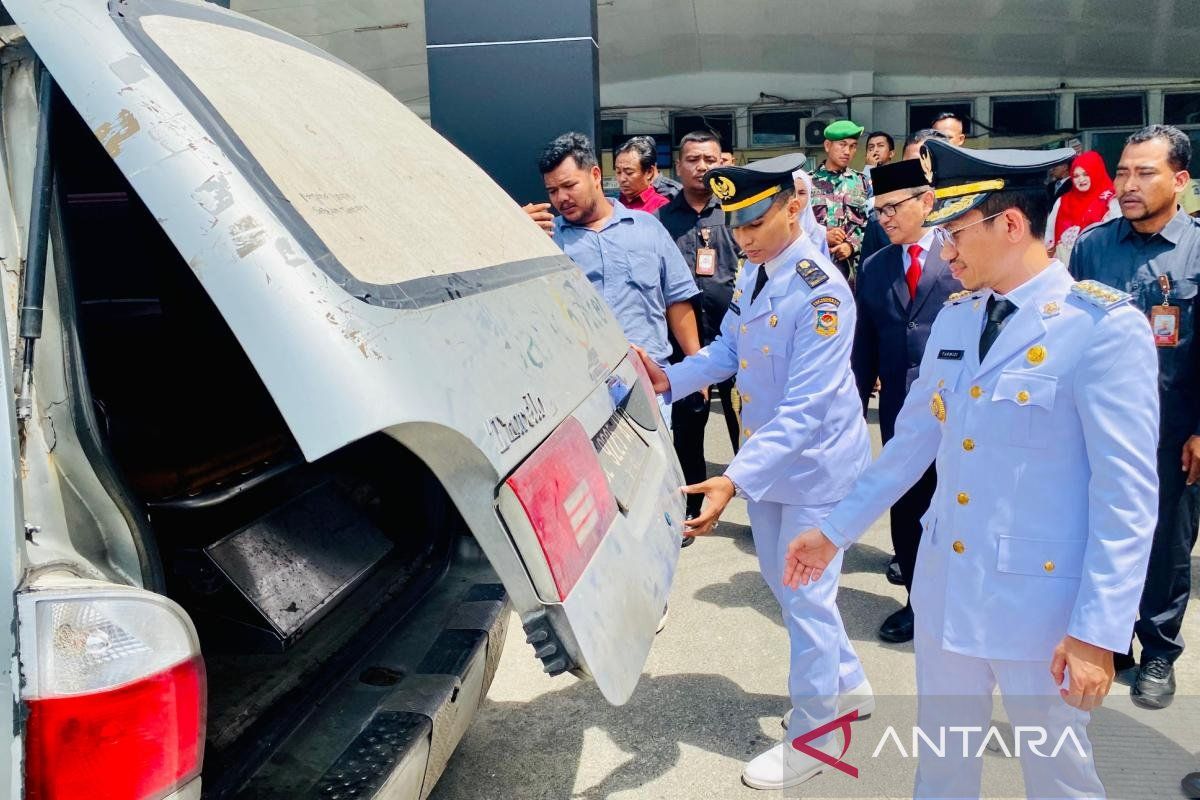 Aceh Barat tambah empat ambulans di RSUD Meulaboh