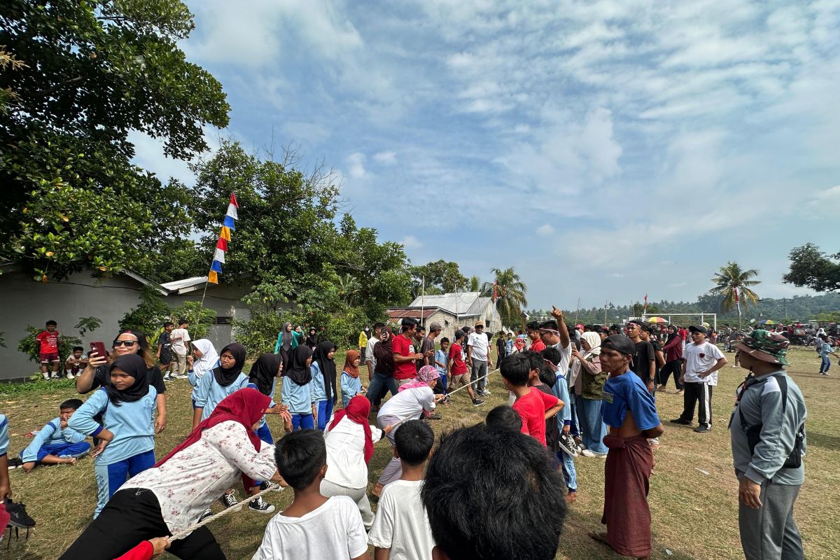Warga Penimbung gelar mini soccer dan lomba Meriahkan HUT ke-80 RI