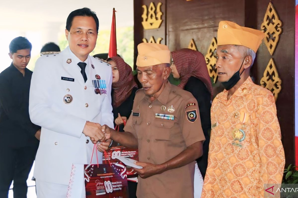 229 pejuang Legiun Veteran di Kabupaten Muara Enim terima santunan