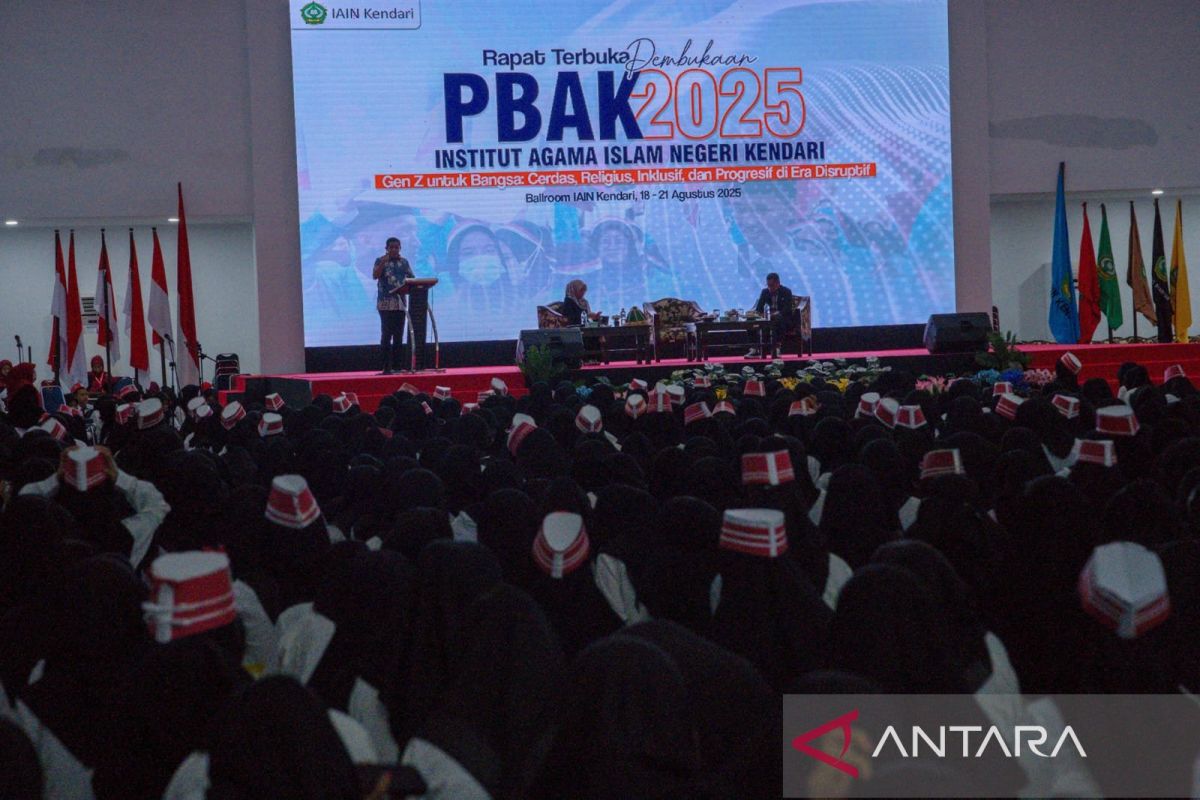 Wagub edukasi 1.443 mahasiswa IAIN Kendari tentang peran generasi muda