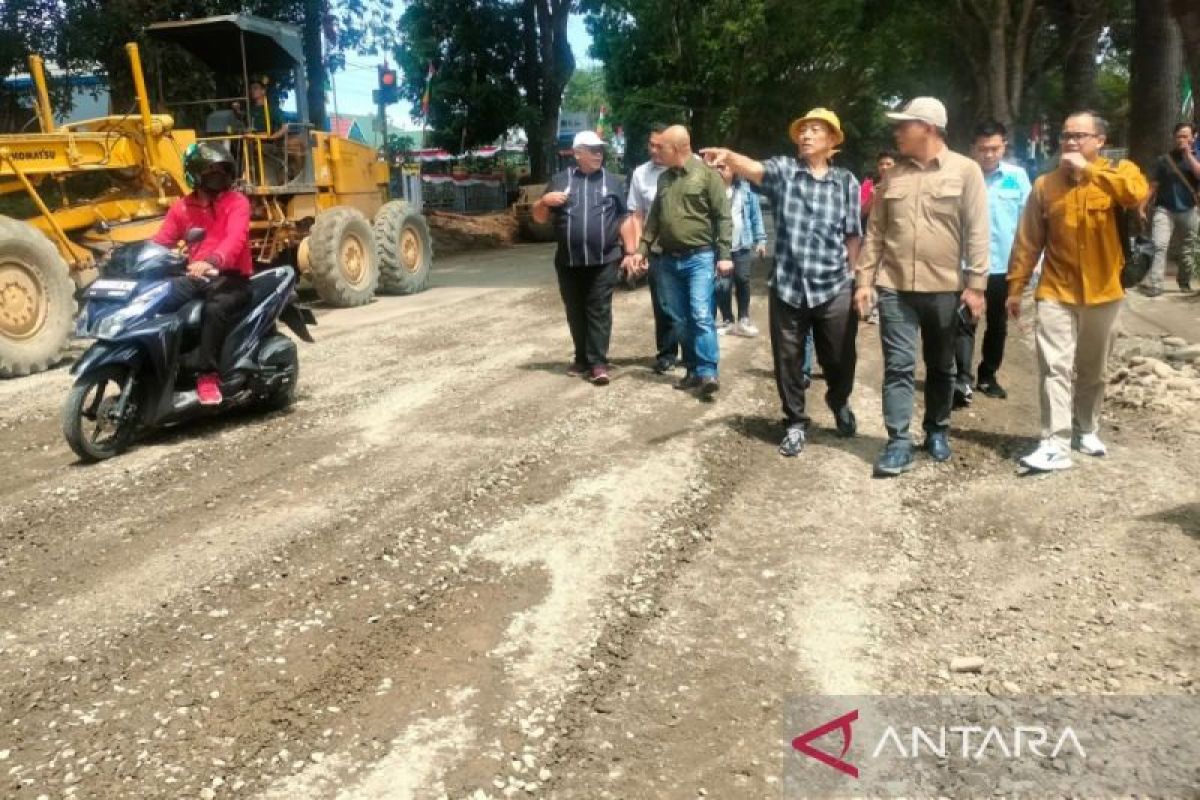 Rehabilitasi jalan Rp6,4 miliar di Curup disorot DPRD Rejang Lebong