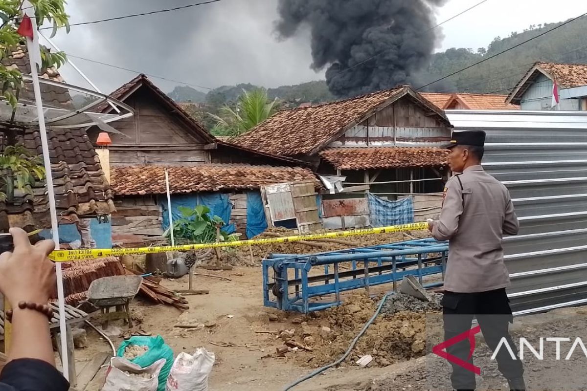 Kades Gandu Blora ungkap ada 60 sumur minyak yang dikelola warga