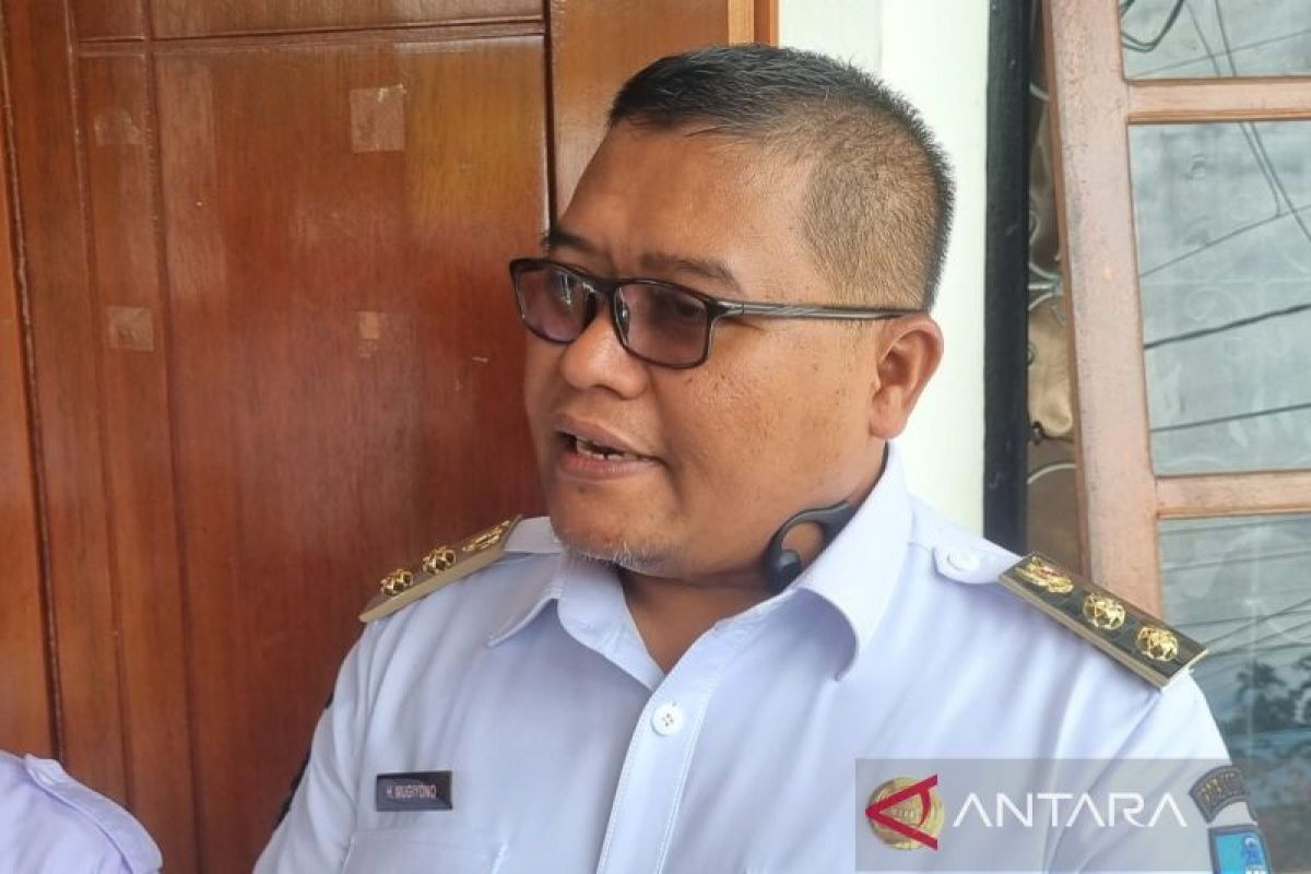 Pemkab Manokwari gunakan PAD untuk bayar gaji pegawai honorer