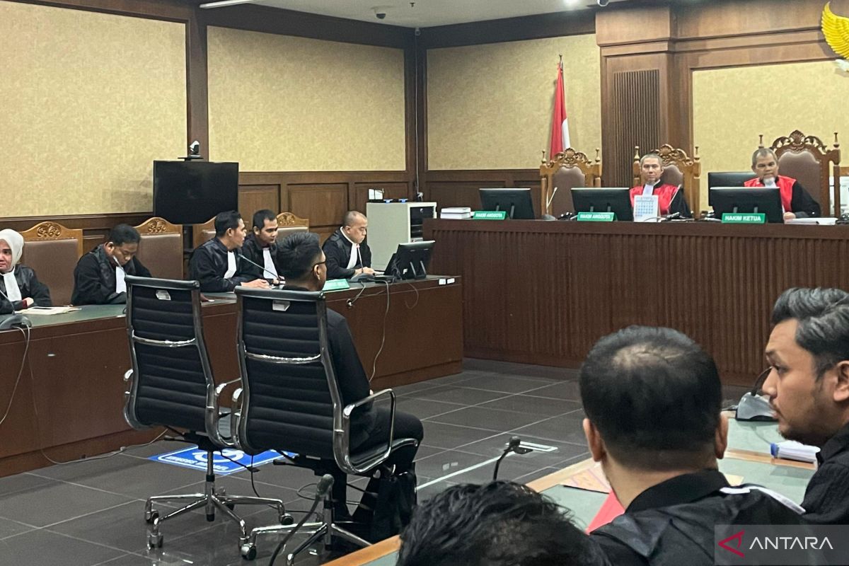 Mantan Ketua PN Jaksel didakwa terima suap Rp15,7 miliar