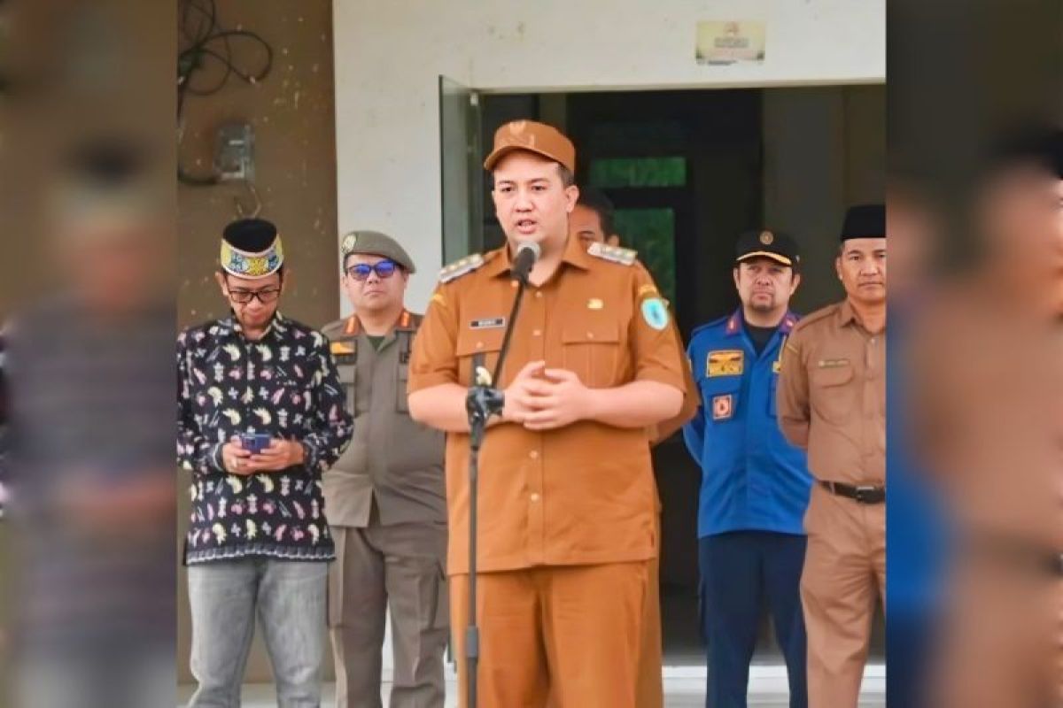 Bupati tinjau fasilitas pendidikan dan kesehatan di Kecamatan Lamandau