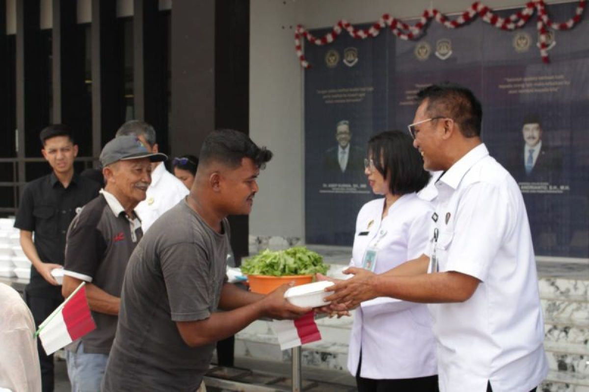 Rudenim Medan salurkan 1.200 paket Makan Bergizi Gratis  untuk warga