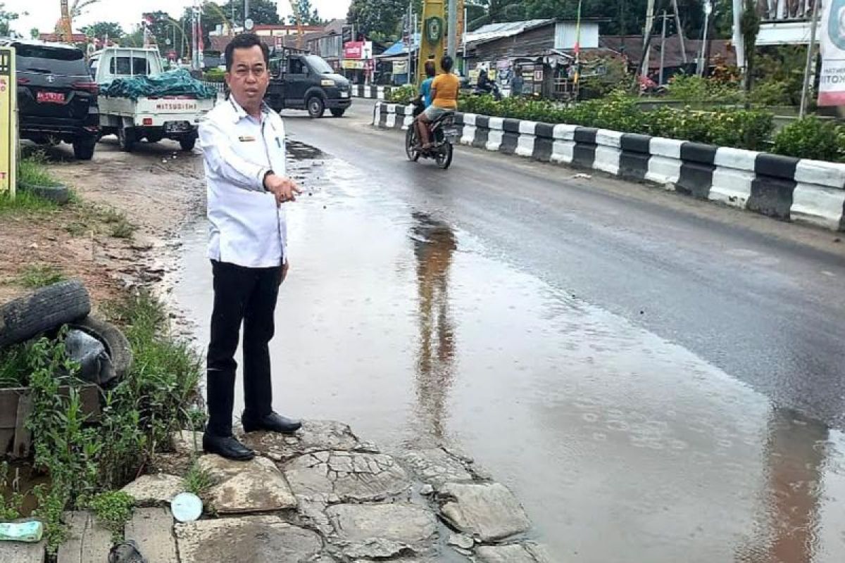 Ketua DPRD Kotim desak normalisasi drainase di Jalan Tjilik Riwut