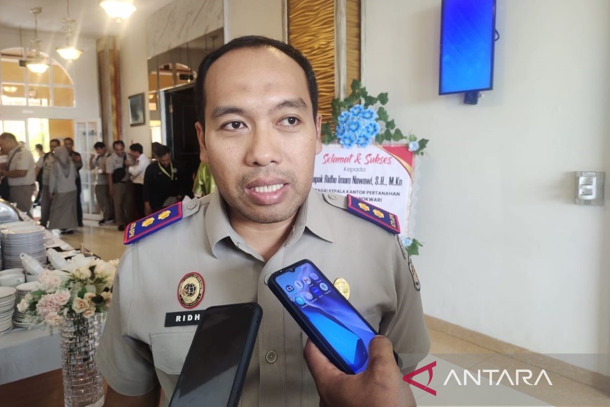 Kantor Pertanahan Manokwari percepat sertifikasi lahan Sekolah Rakyat di Mansel