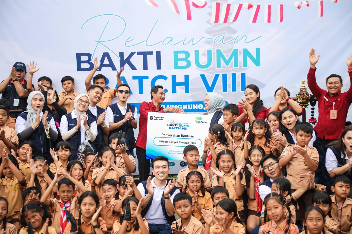 Kolaborasi Pegadaian dan Relawan Bakti BUMN, bangun Desa Aan lebih mandiri dan berdaya