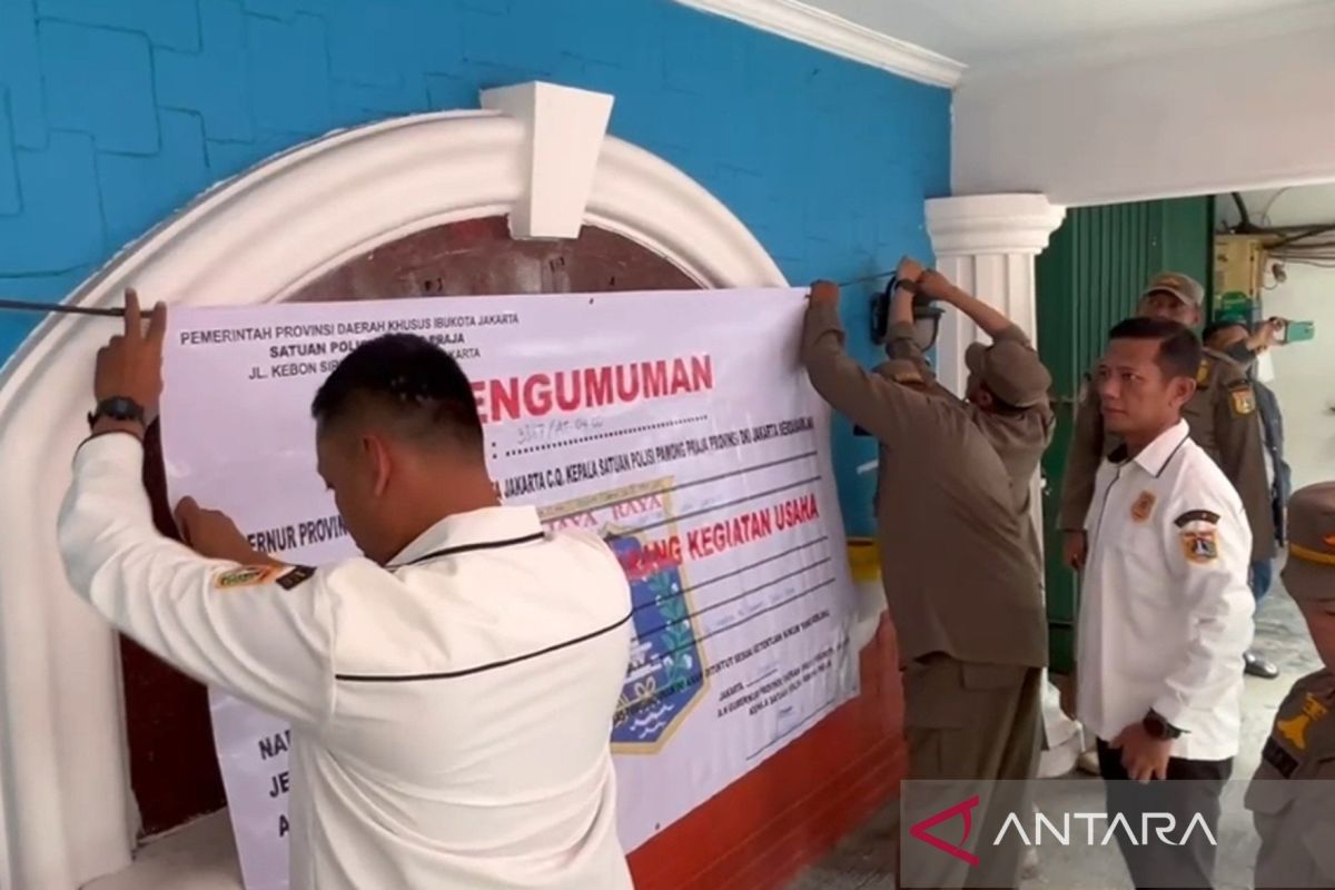 Penyegelan Starmoon Bar Tamansari juga peringatan bagi hiburan lain