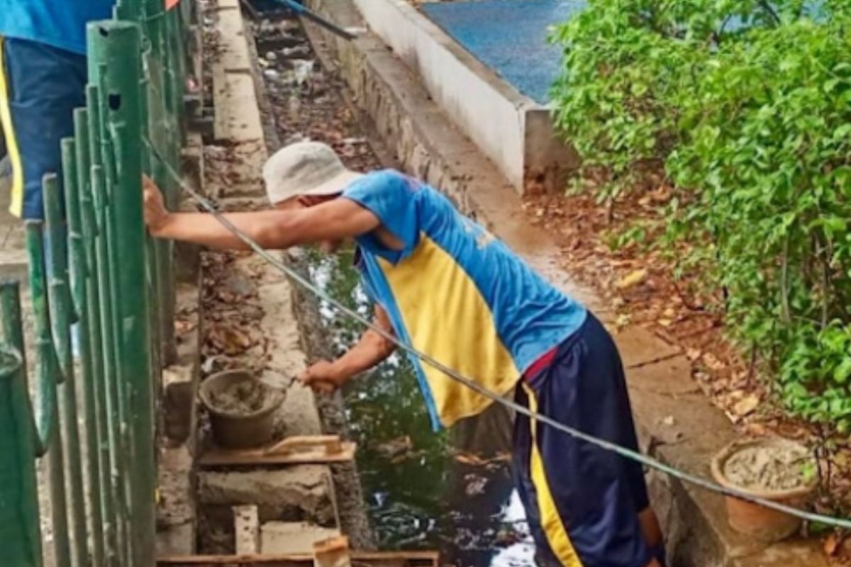 Pemkot perbaiki saluran air di Tanjung Priok antisipasi banjir
