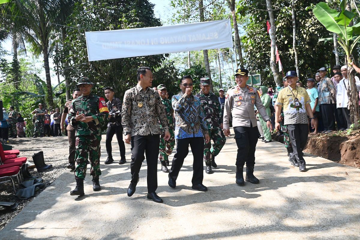 Bupati  Purbalingga sebut hasil TMMD bawa manfaat bagi masyarakat