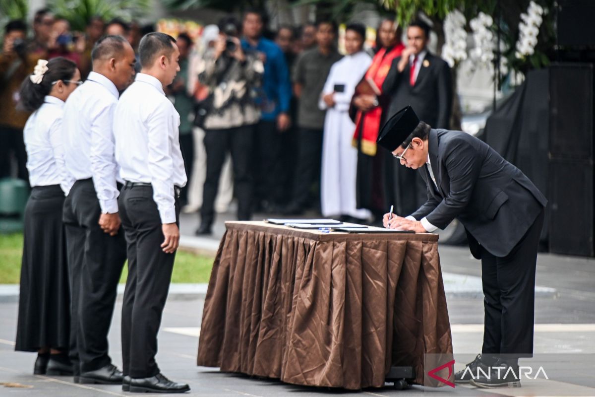 Pramono pertahankan PPPK, Legislator usul audit pegawai dan efisiensi