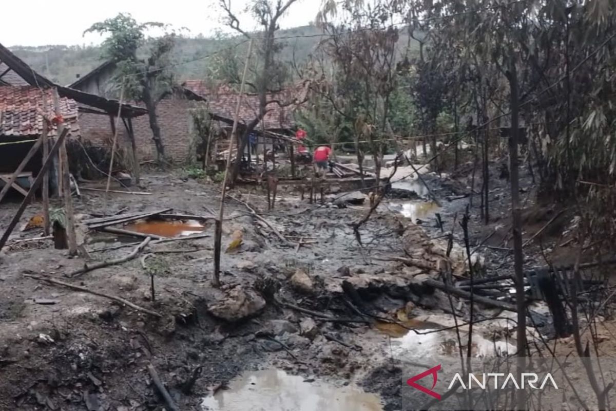 Pemerintah siapkan penanganan multi sektor tamgani sumur minyak ilegal