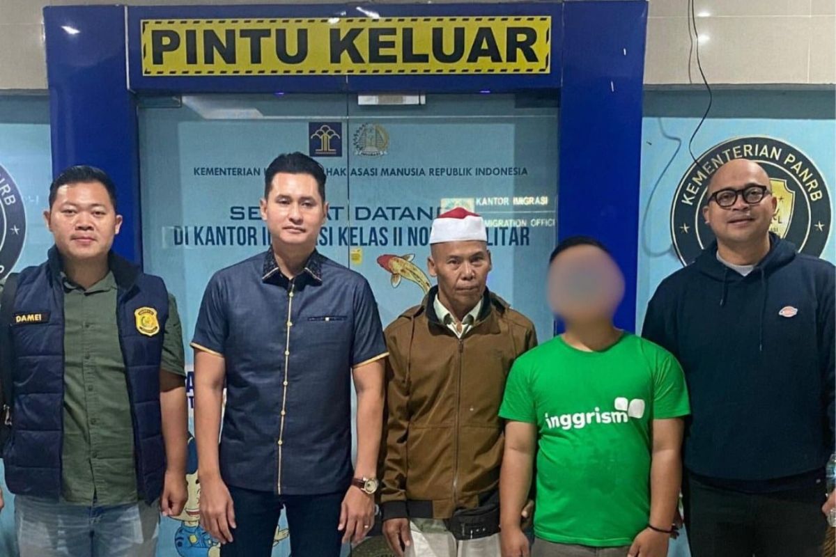 Imigrasi Blitar-Jatim deportasi warga Malaysia