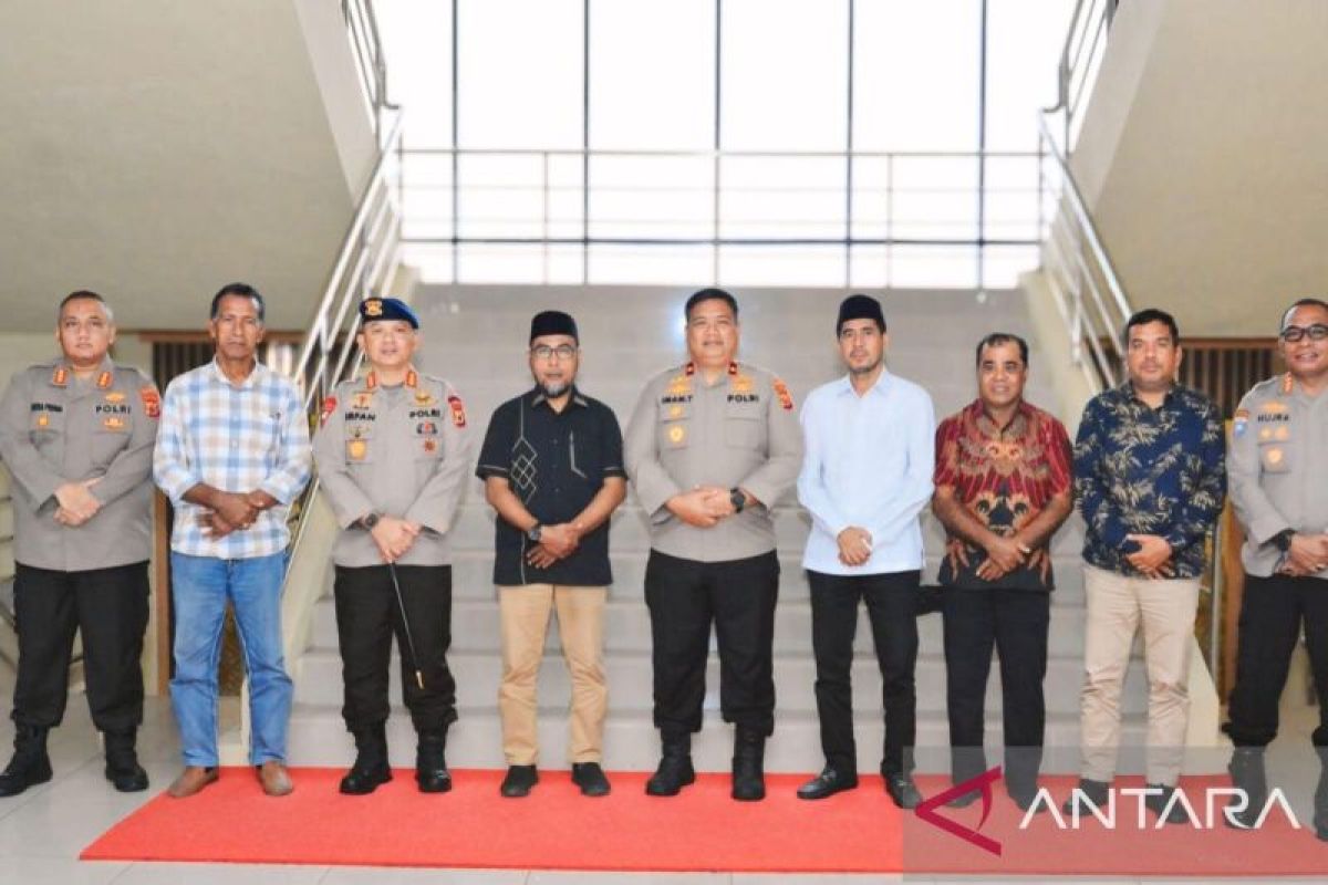 Polres fasilitasi  upaya damai bentrokan antarwarga di Ambon