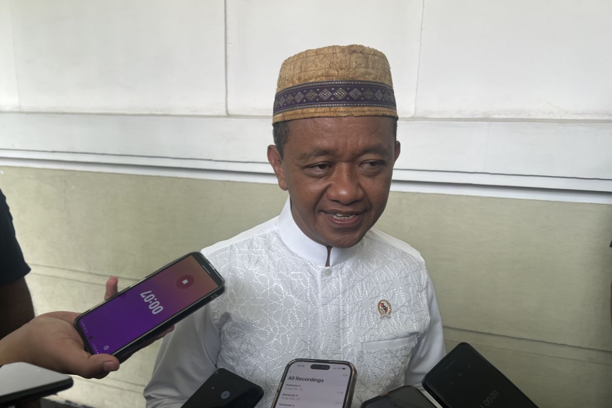 Bahlil komitmen tertibkan tambang ilegal di kawasan hutan