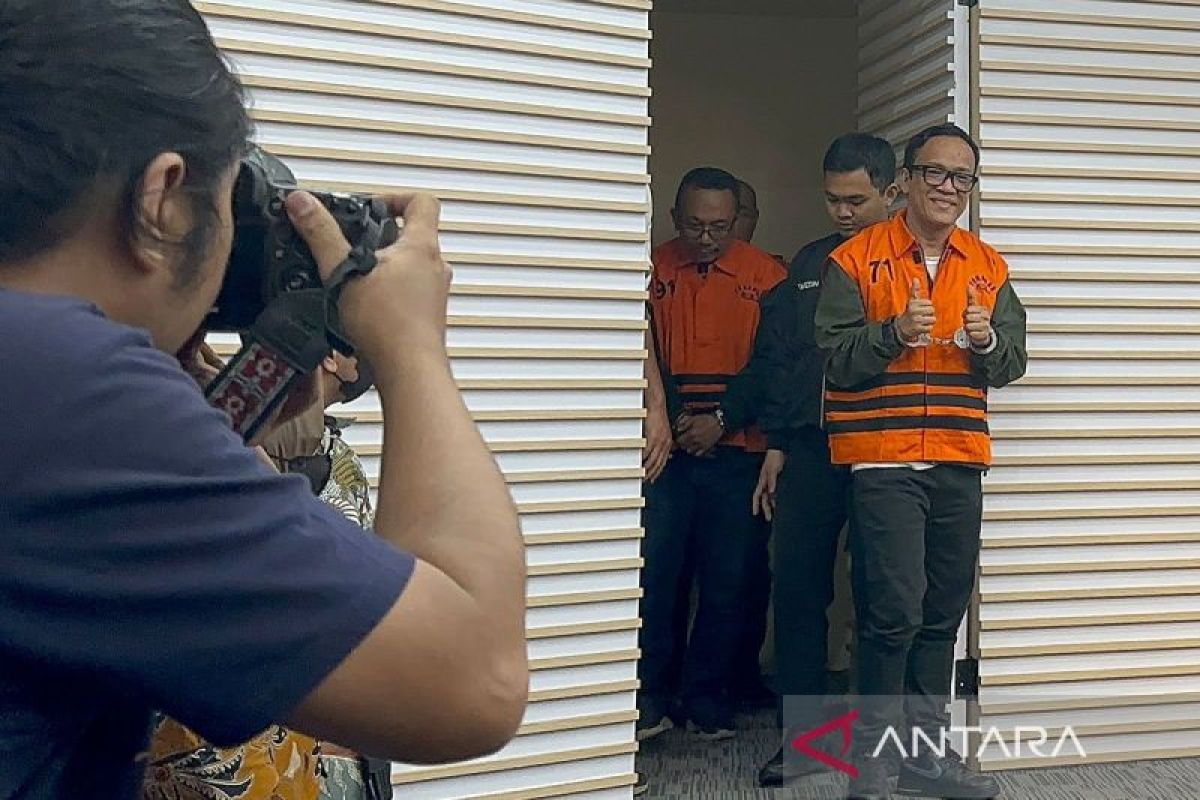 KPK tetapkan Wamenaker Immanuel Ebenezer jadi tersangka pemerasan