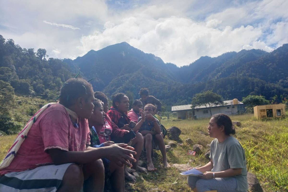 Warga Aroanop apresiasi program Kampung Sehat YPMAK